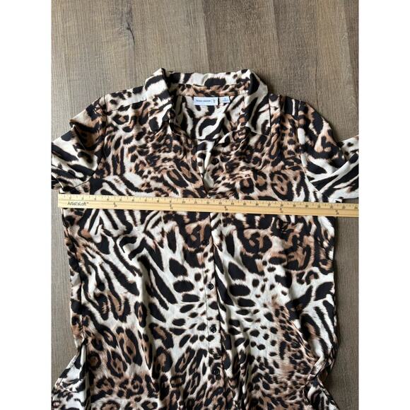 Susan Graver Animal Print button Down Shirt Top Size 10 US - Picture 6 of 8